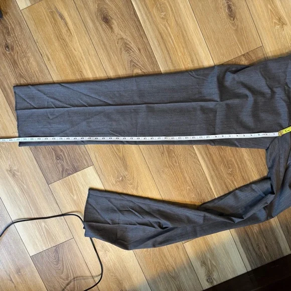 Jos A Banks Wool Pants Signature Collection Dark Grey size 35, any length NWT